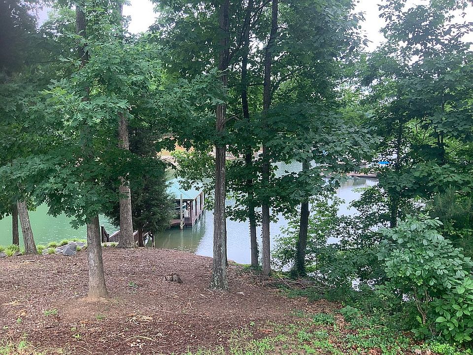 1st image of 193 Grasshopper Cir