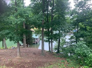 193 Grasshopper Cir, Mooresville, NC 28117