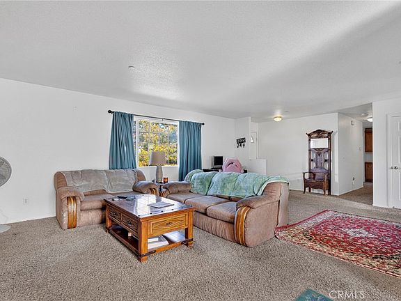 5th image of 32361 Spinel Rd