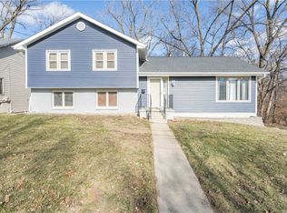 2651 Aurora Ave, Des Moines, IA 50310
