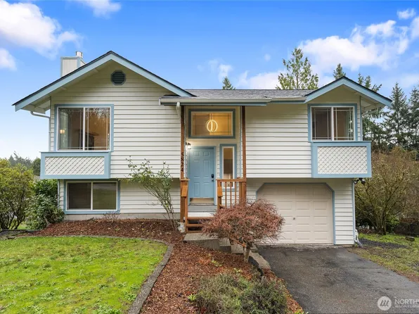 5824 Olive Ave NE, Bremerton, WA 98311