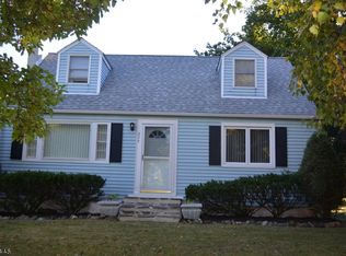 277 Mountain Rd, Lebanon, NJ 08833