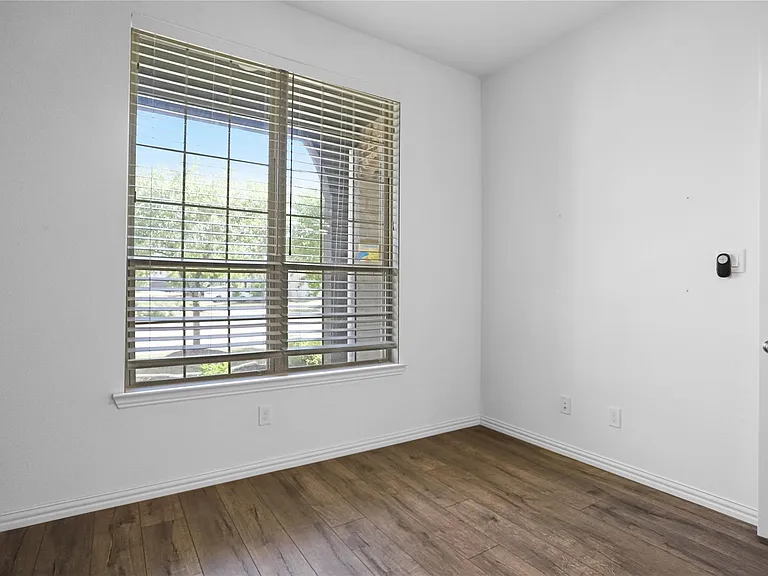 2718 Ripe Amber Cup Ct — Photo 33