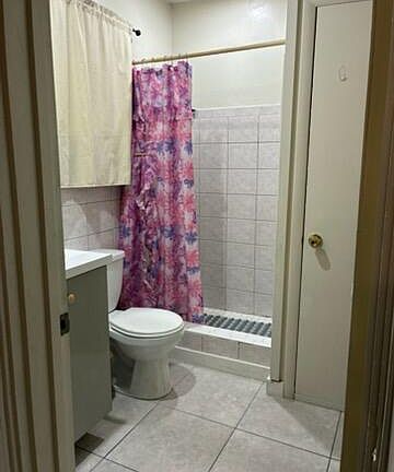 5th image of 1731 NW 187th St