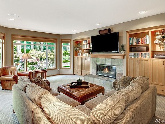 5th image of 20566 NE 33rd Ct