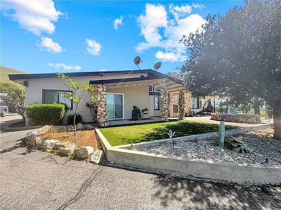 2nd image of 3330 S El Pomar Rd