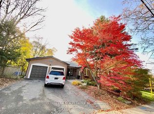 812 Bexhill Rd, Mississauga, ON L5H3L1