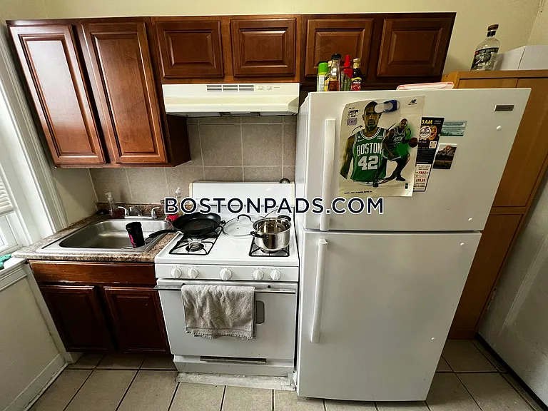 248 Kelton St #9 — Photo 18