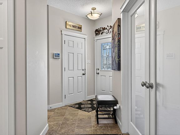 4th image of 340 Spruce Ridge Rd #25