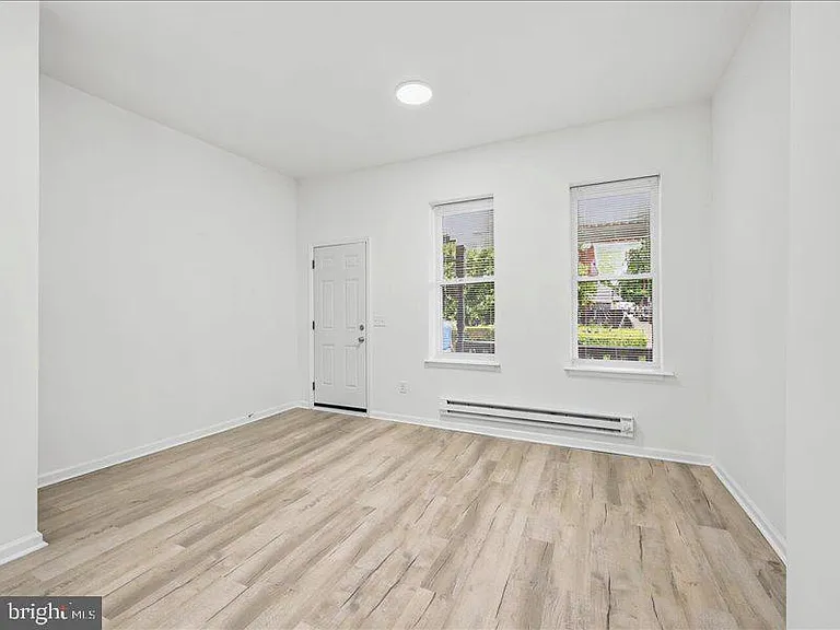 1924 W Westmoreland St — Photo 3