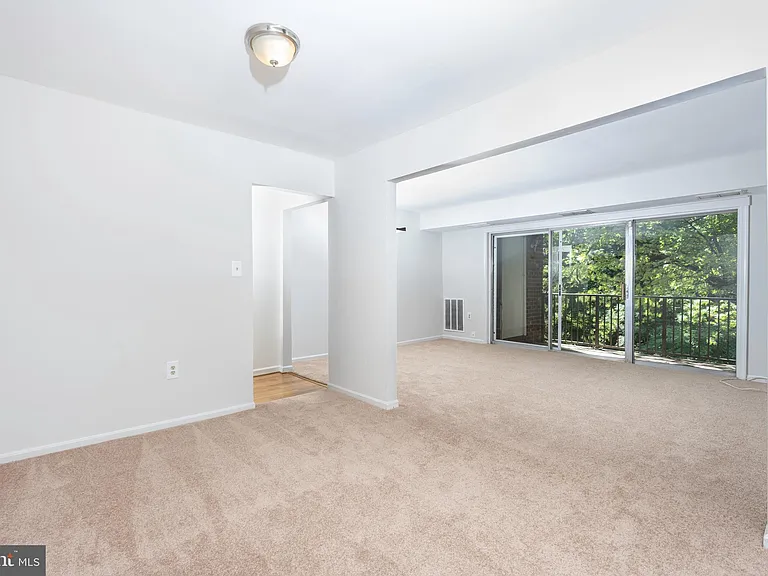 874 College Pkwy #202 — Photo 30