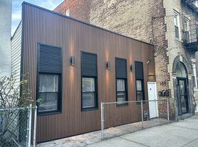 148 19th St, Union City, NJ