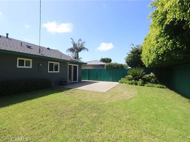16572 Patricia Ln — Photo 21