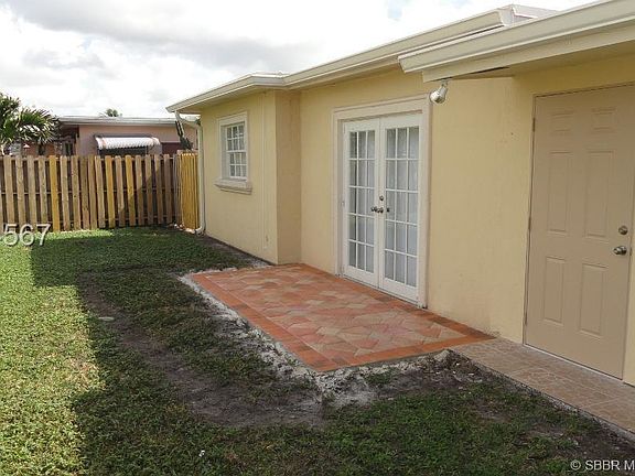 4th image of 8601 NW 26th St