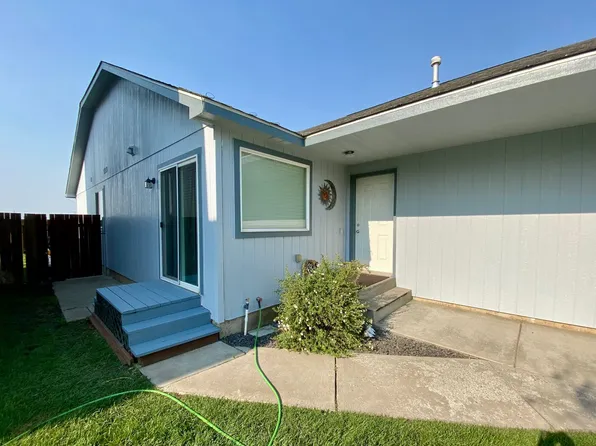 12213-12215 W 10th Ave, 12213-12215 W 10th Ave #12213, Airway Heights, WA 99001