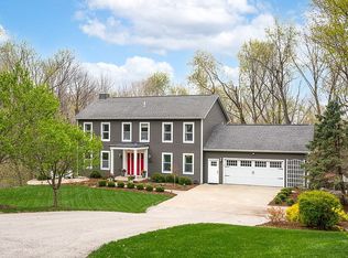 3458 Cumberland Ridge Rd NE, North Liberty, IA 52317