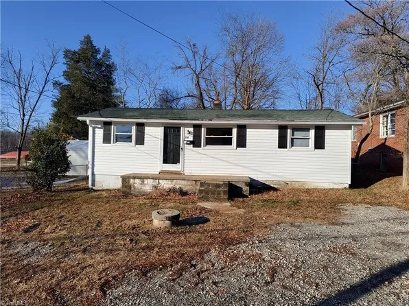 3512 Carver School Rd, Winston Salem, NC 27105