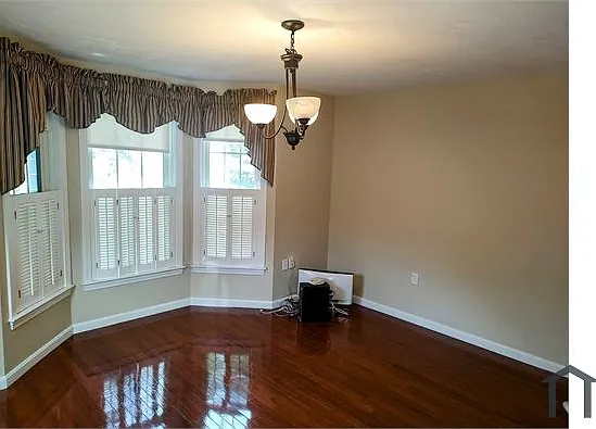 7 Newbury Dr #7 — Photo 14
