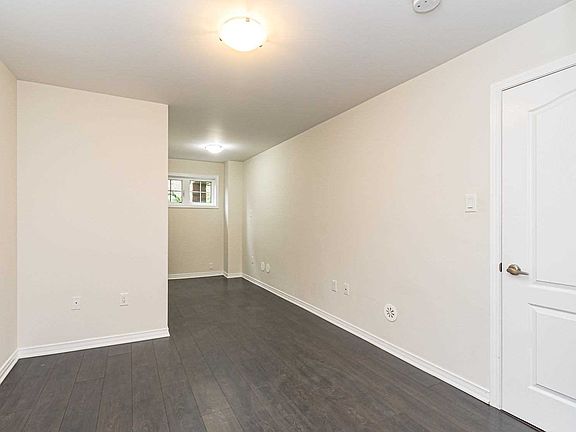 4th image of 2441 Greenwich Dr #62