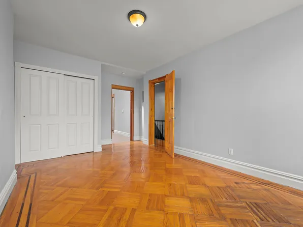 490 Decatur Street image 29 of 38