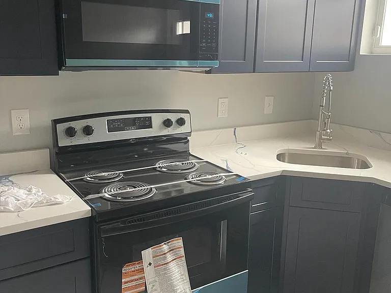 2806 Riggs Ave — Photo 11