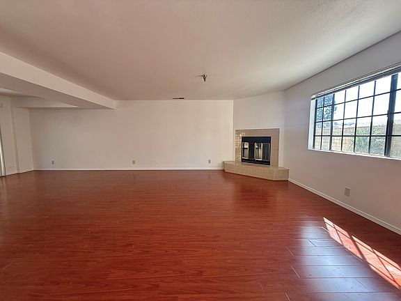 2nd image of 510 Fairview Ave APT I