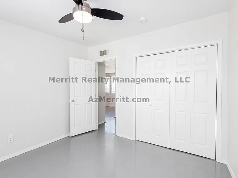 50 W King Rd #11 — Photo 13
