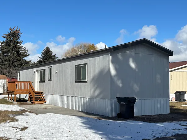 946 Goldie St, Idaho Falls, ID 83402