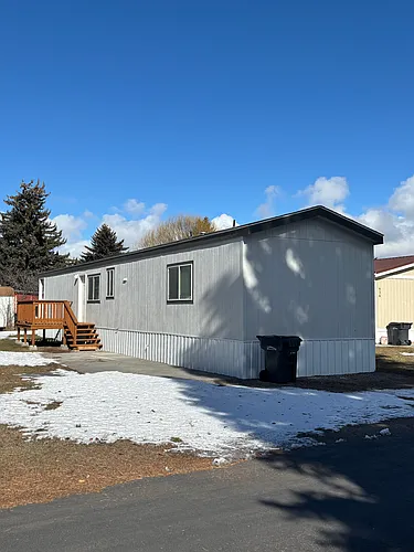 946 Goldie St Photo 1