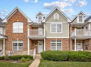 1900 Keystone Pl, Schaumburg, IL 60193