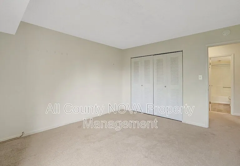 3800 Powell Ln #727 — Photo 24