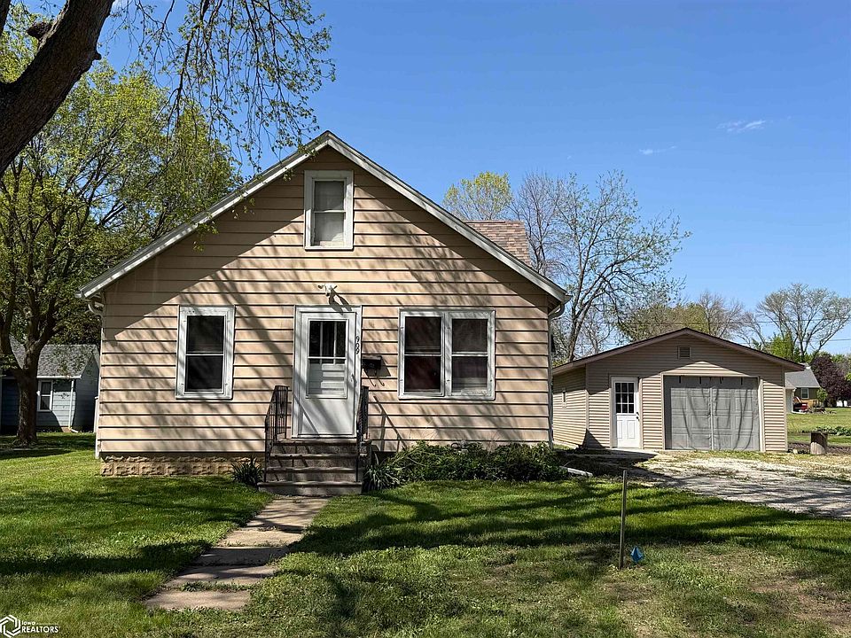 1st image of 909 4th Ave N
