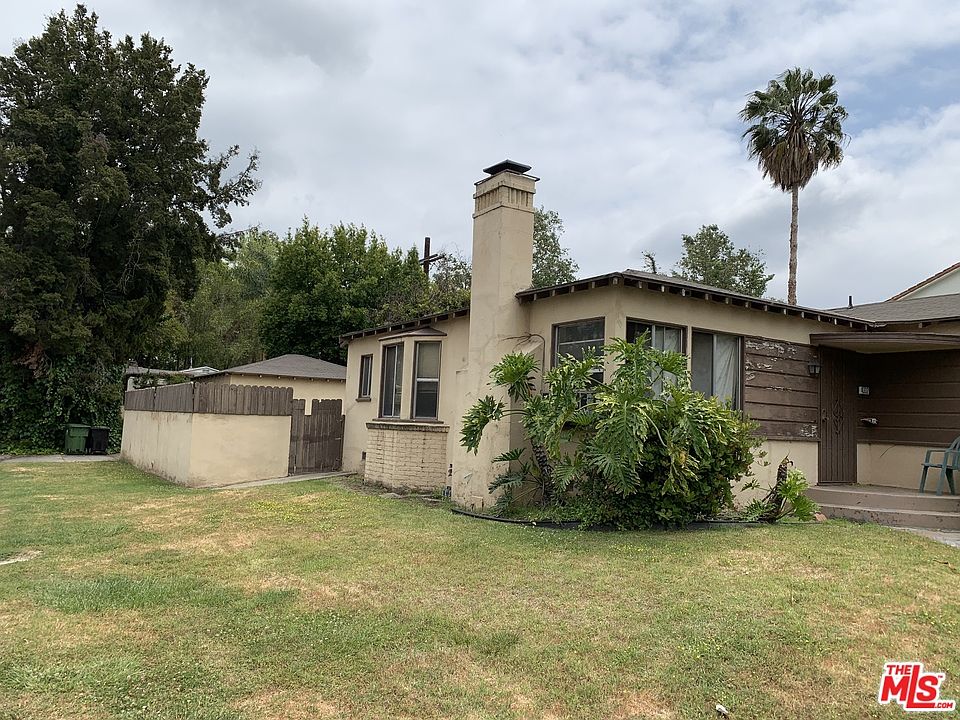 2nd image of 4332 Alcove Ave