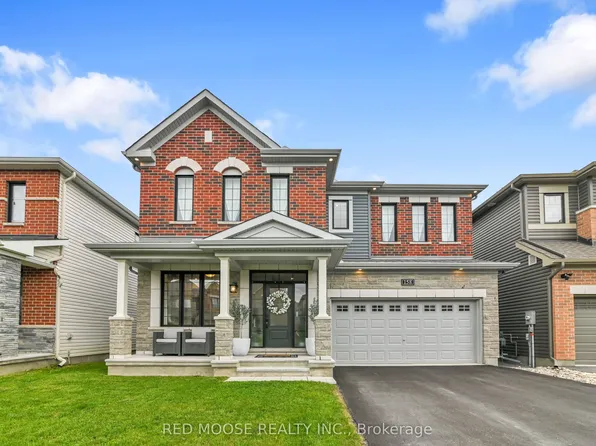 158 Aquarium Ave, Ottawa, ON K4A 1L1