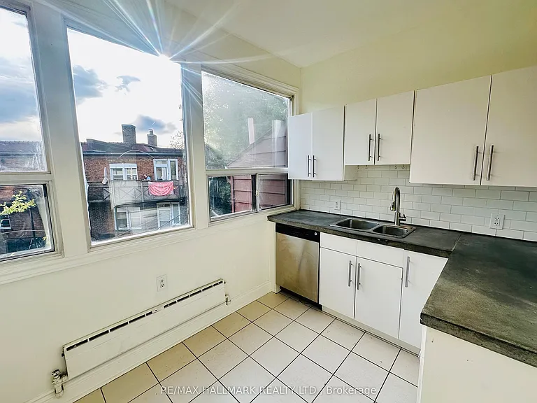 20 Triller Ave #4 — Photo 16