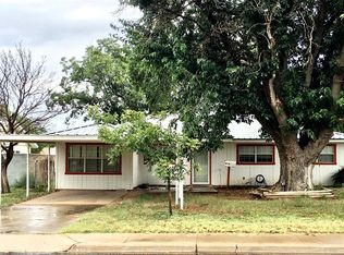 303 SW 5th St, Andrews, TX 79714