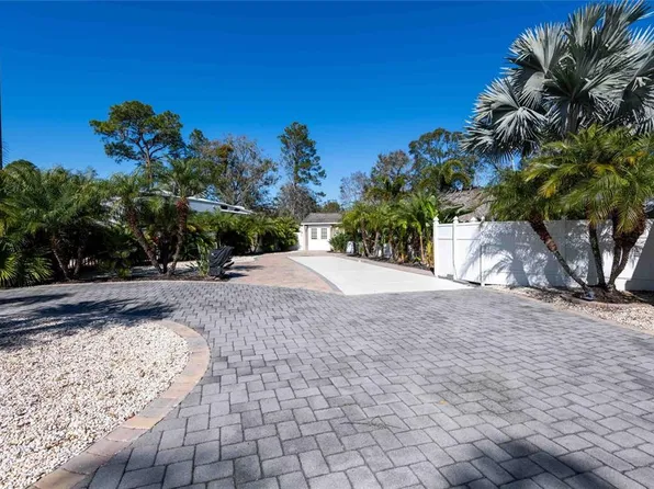 20300 Leonard Rd Lot 39, Lutz, FL 33558