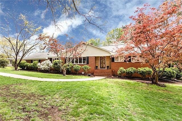 1st image of 1301 Greylyn Dr