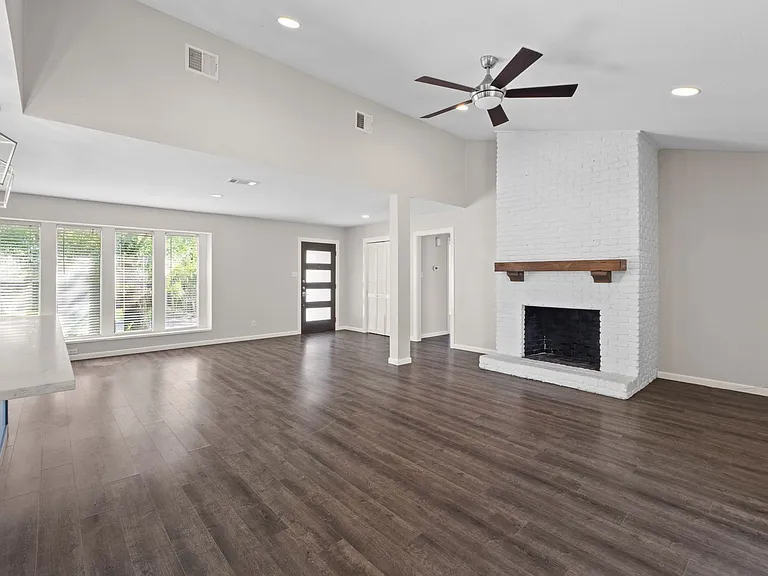 2505 Wilke Dr — Photo 8