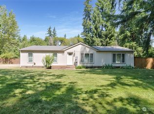 712 Tipsoo Loop S, Rainier, WA 98576