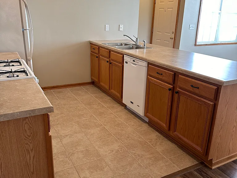 383 Pine White Rd — Photo 7