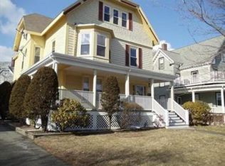 107 Ocean St #1, Lynn, MA 01902