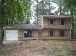 3862 Shane Ct, Ellenwood, GA 30294