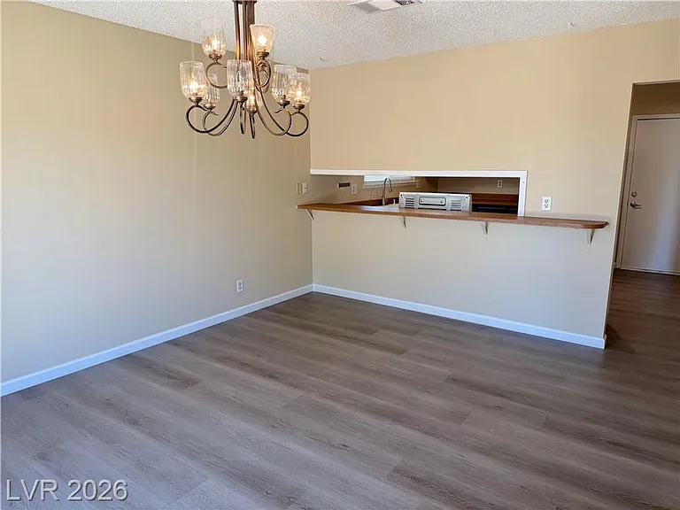 7916 Ducharme Ave — Photo 12