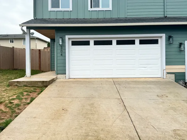 302 Oak St, Winlock, WA 98596