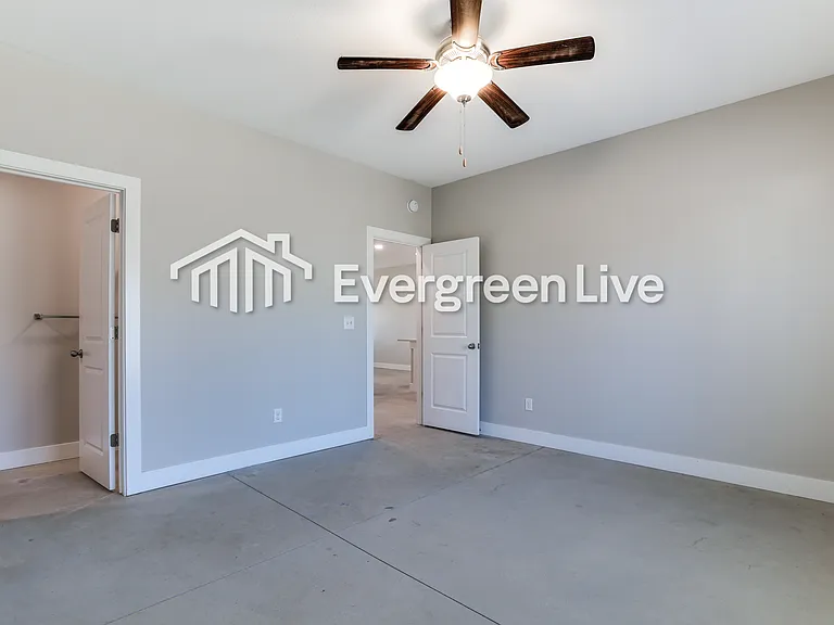 217 E Northern Ct — Photo 12