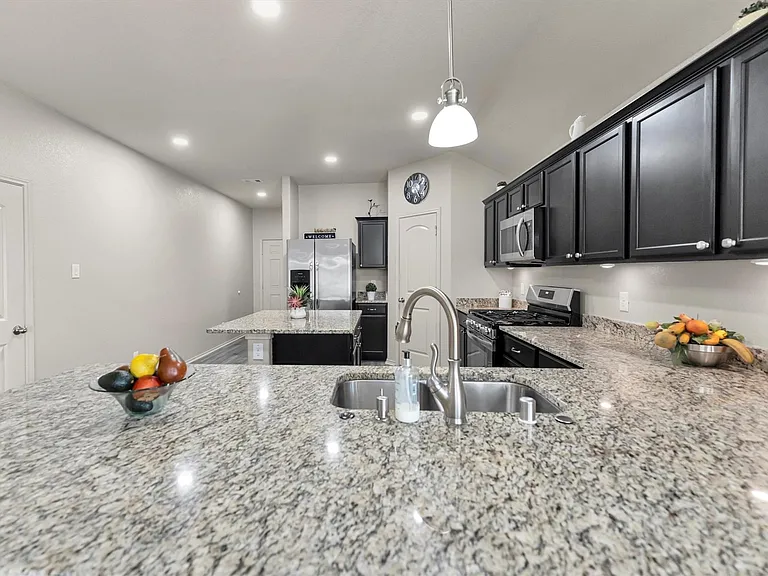 9530 Paloma Creek Dr — Photo 13