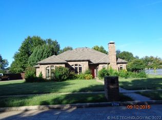 3704 S Mimosa Ave, Broken Arrow, OK 74011