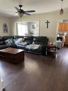 2nd image of 3305 Hughes Ave