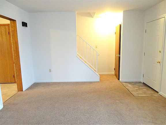 Foyer & Living Room